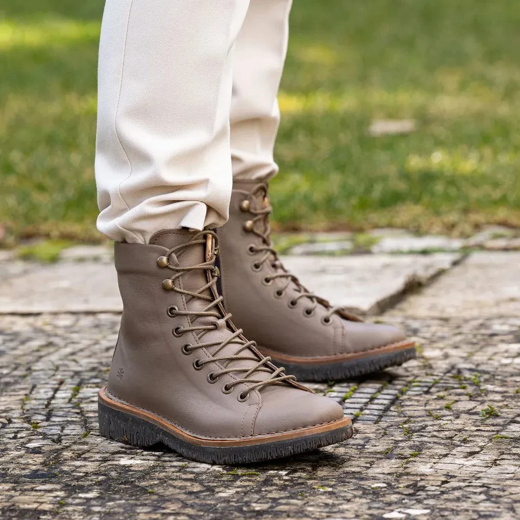 El Naturalista Women's Volcano Boots- Plume - Image 2