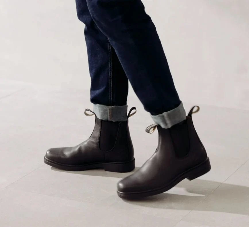Blundstone #068 Chisel Toe Boots - Black - Image 5